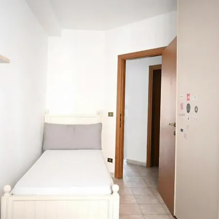 P109 - Porto Recanati, Trilocale In Centro E Vicino Al Mare
